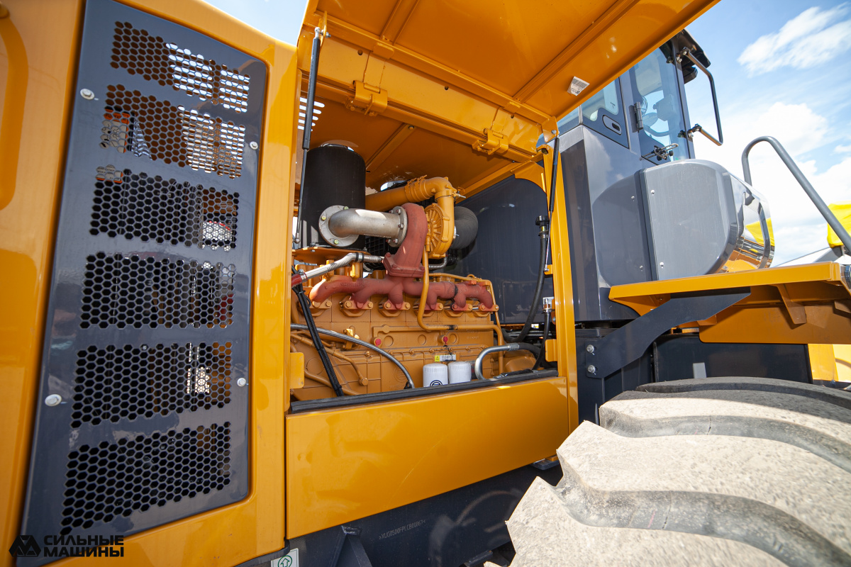 Фронтальный погрузчик XCMG LW500FN