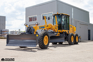 Автогрейдер XCMG GR180