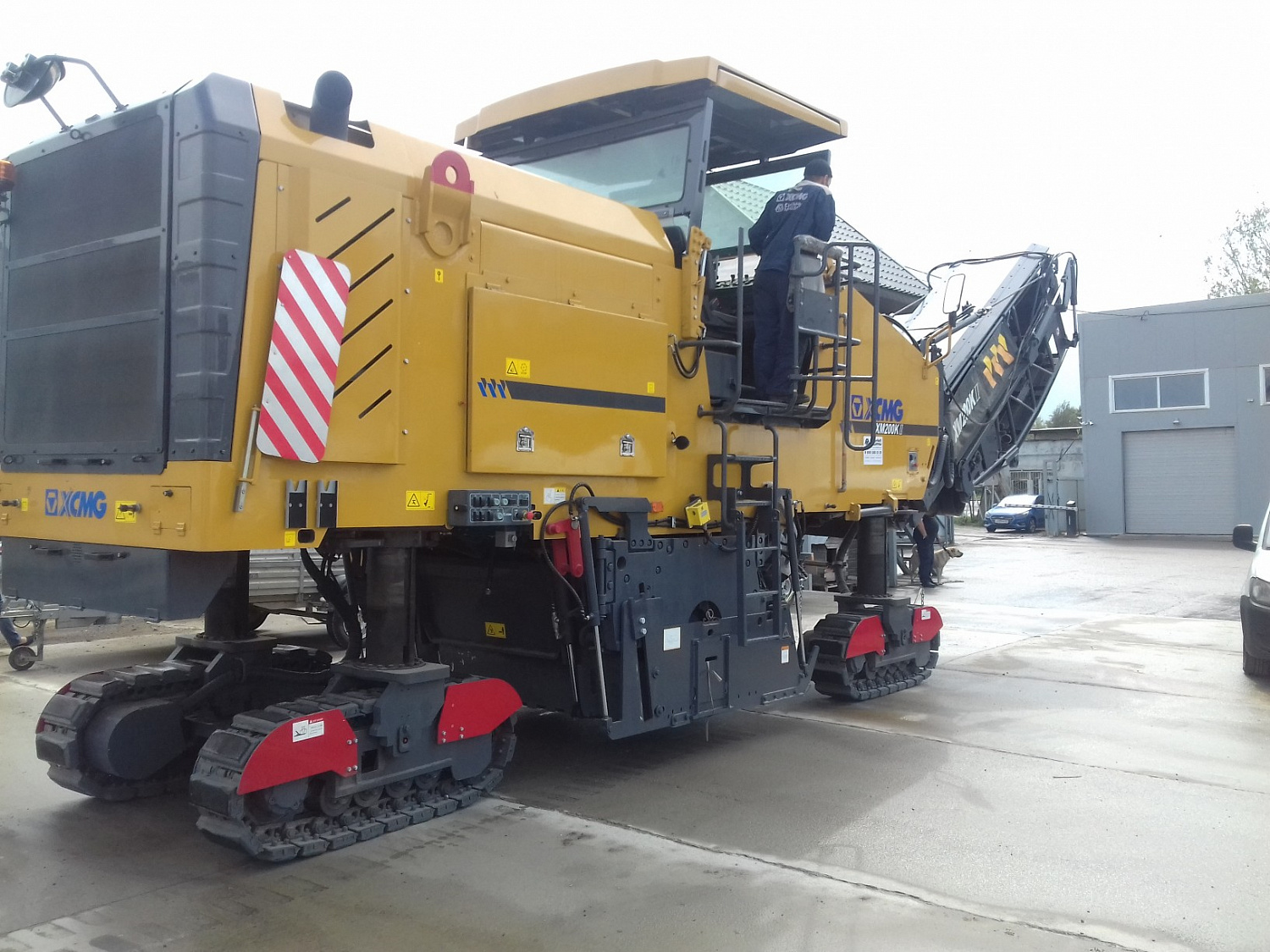 Запуск фрезы XM200KII в Смоленске.