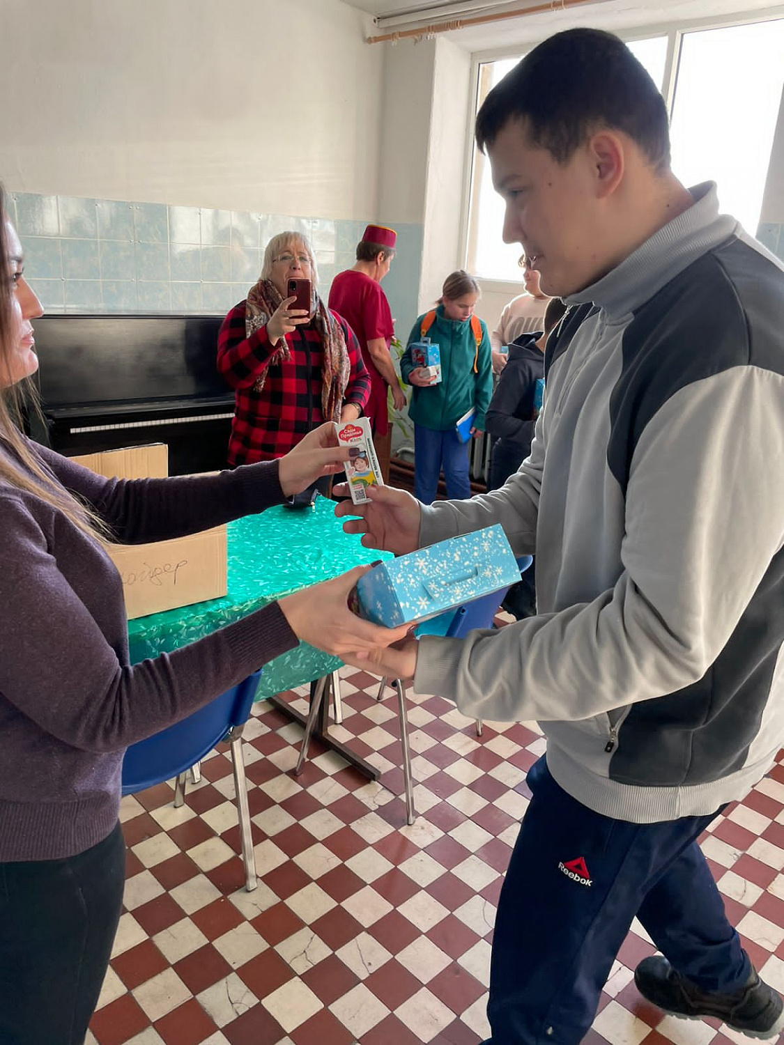 Прикоснись к добру